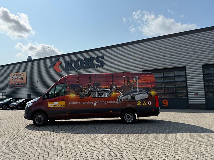 Innovation in action: new KOKS robot for Mourik Industry!